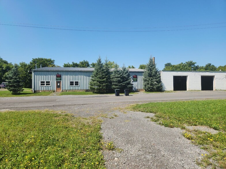 More Photos Of 51 Central Ave, Geneva Manufacturing For Lease