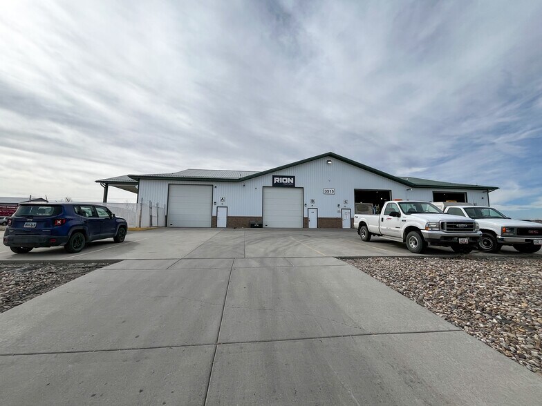 More Photos Of 3515 Seger Dr, Rapid City Warehouse For Lease