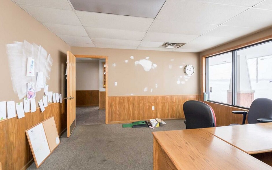 More Photos Of 8630 Storey Rd, Belding Industrial For Sale