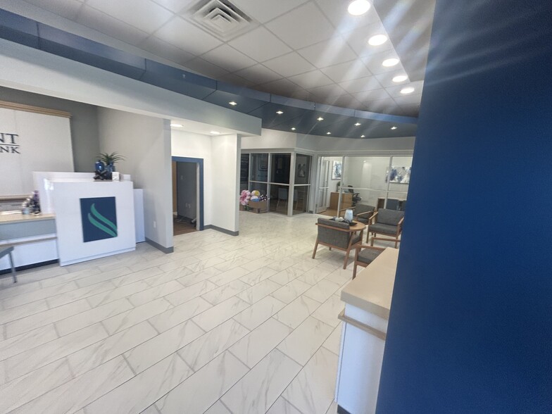 More Photos Of 36254 Emerald Coast Pky, Destin Freestanding For Lease