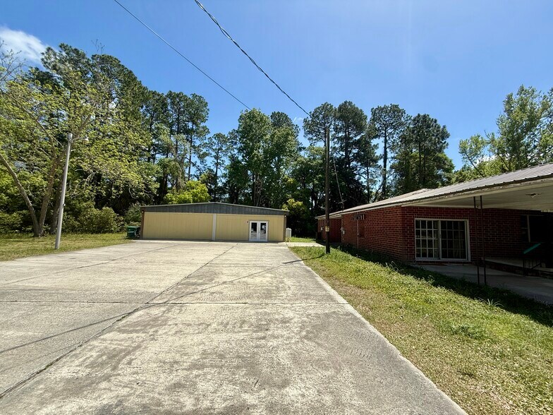 More Photos Of 86050 Pages Dairy Rd, Yulee Office For Lease
