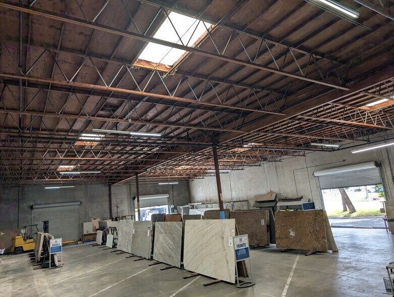 More Photos Of 795 Sandoval Way, Hayward Warehouse For Lease