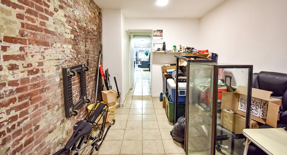 More Photos Of 1750 Columbia Rd NW, Washington Office For Lease