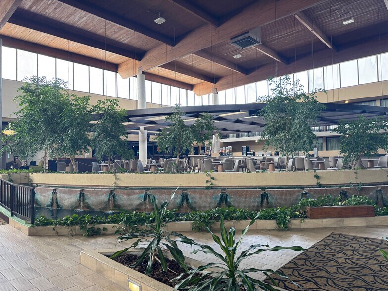 More Photos Of 9191 Wickham Rd, Romulus Hospitality For Sale