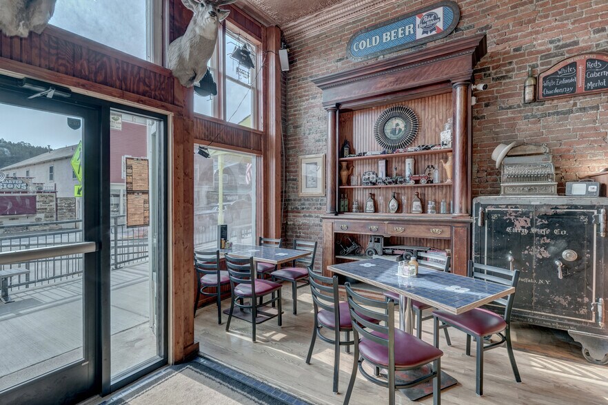 More Photos Of 245 Main St, Hill City Restaurant For Sale