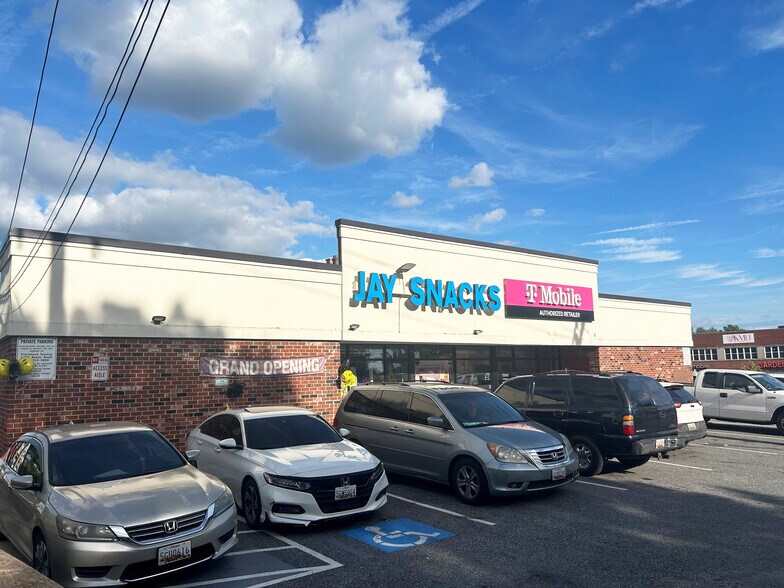 More Photos Of 5400 Belair Rd, Baltimore General Retail For Sale