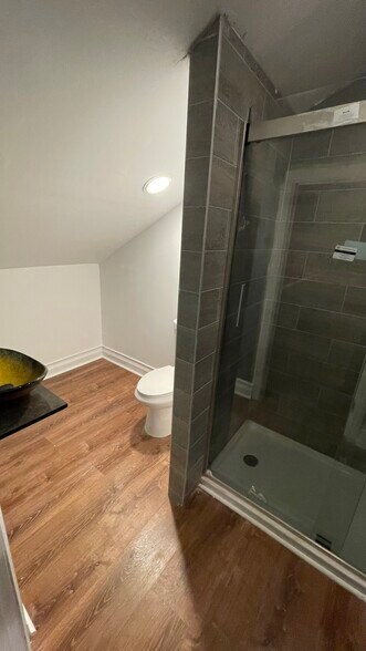 More Photos Of 860 Orange Ave, West Haven Auto Dealership For Lease