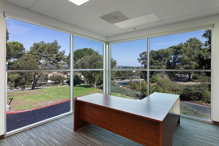 More Photos Of 1535 Rancho Conejo Blvd, Thousand Oaks Unknown For Lease