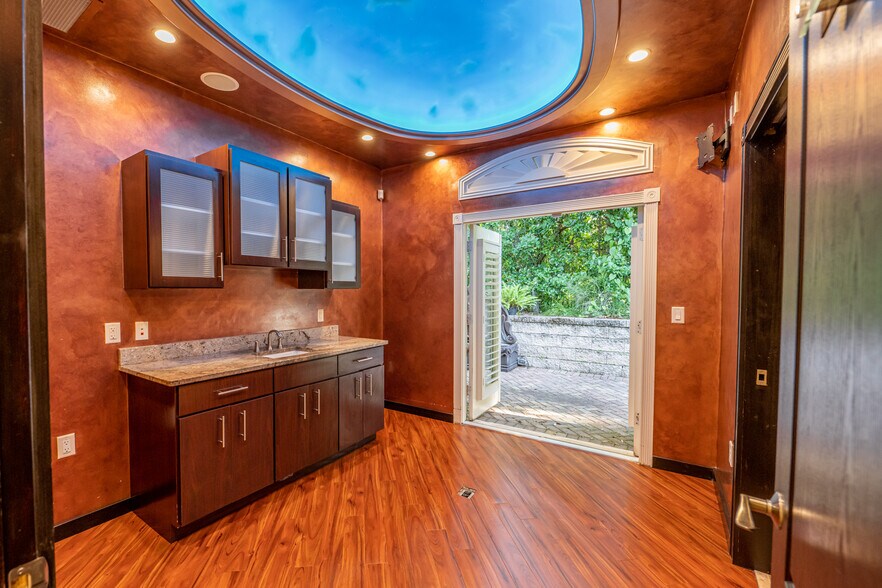 More Photos Of 8550 NE 138th Ln, The Villages Medical For Sale