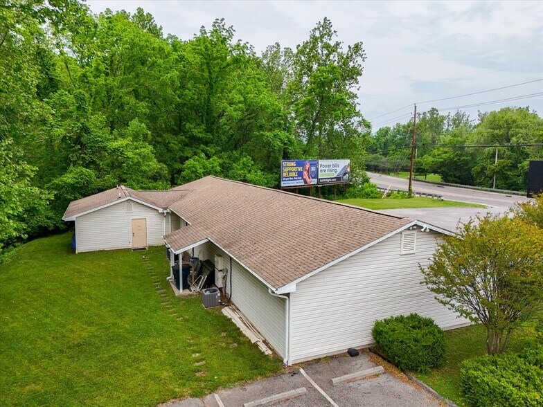 More Photos Of 4002 Brandon Ave SW, Roanoke General Retail For Sale