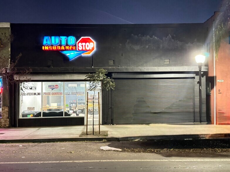 Primary Photo Of 2137-2139 Pacific Ave, Long Beach Storefront For Lease