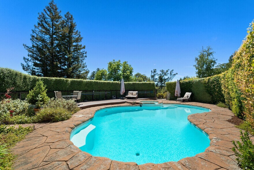 More Photos Of 7919 Empire Grade, Santa Cruz Multifamily For Sale