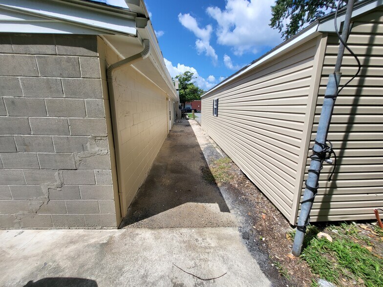 More Photos Of 320 Glebe Rd, Easton Office For Sale