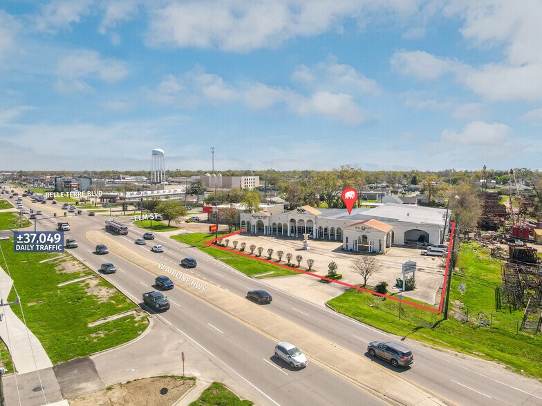 More Photos Of 1905 W Airline Hwy, La Place Freestanding For Sale