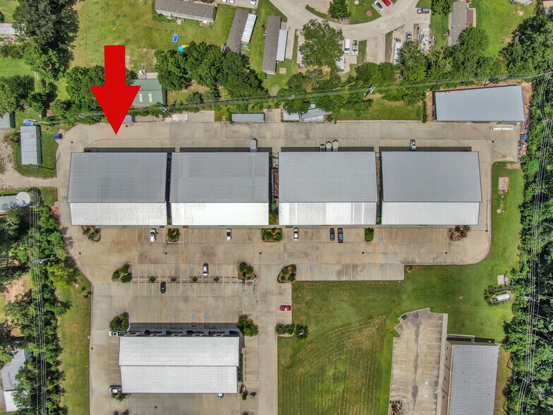 More Photos Of 1300 Rayford Park Rd, Spring Light Distribution For Sale