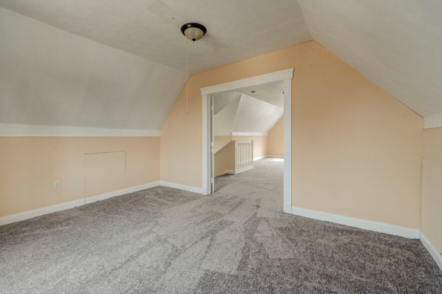 More Photos Of 4432 Pearl Rd, Cleveland Specialty For Sale