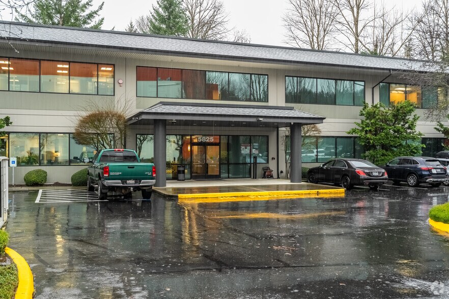 More Photos Of 5825 221st Pl SE, Issaquah Office For Lease