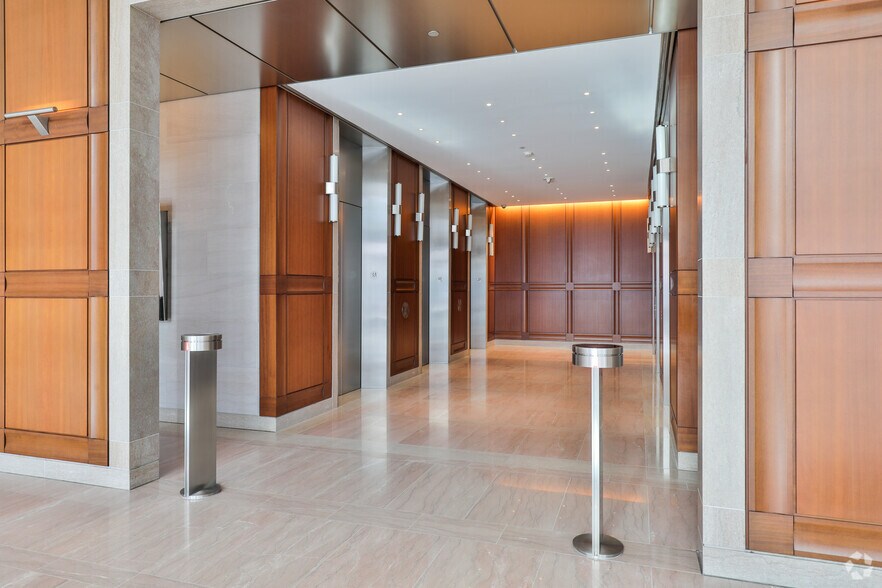 More Photos Of 1700 K St NW, Washington Office For Lease