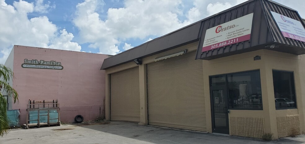 More Photos Of 4201-4237 NW 37th Ave, Miami Warehouse For Lease
