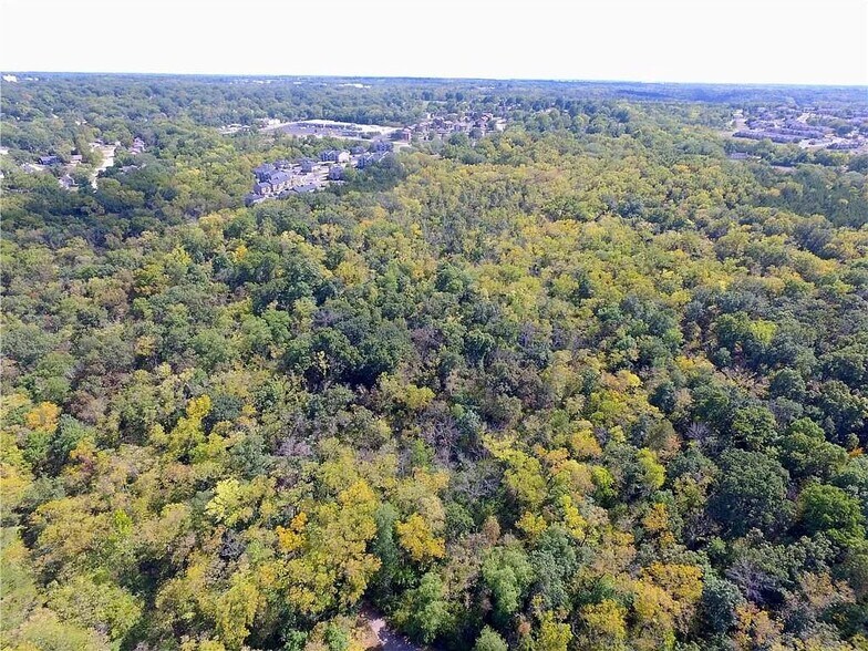 More Photos Of 10806 Grandview Rd, Kansas City Land For Sale