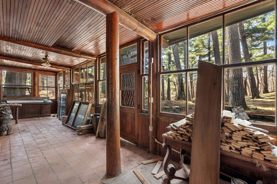 More Photos Of 1098 340th Ave, Frederic Specialty For Sale