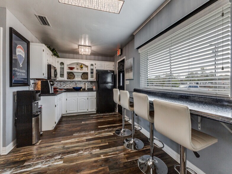 More Photos Of 101 E Us-80 Hwy, Forney Freestanding For Sale