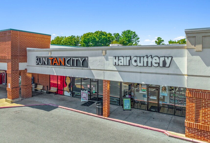 More Photos Of 103-850 Statler Blvd, Staunton Unknown For Lease