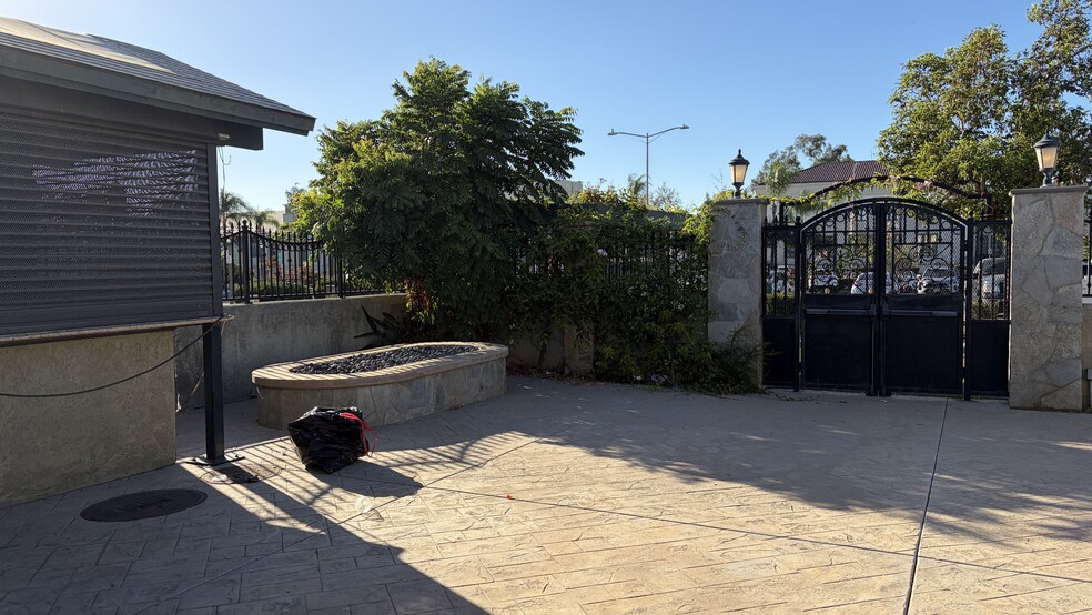 More Photos Of 150-154 Grand Ave, Escondido Restaurant For Lease