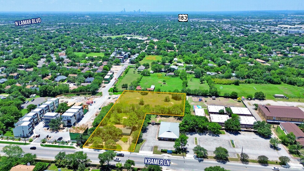 More Photos Of 1601 Kramer Ln, Austin Office For Sale