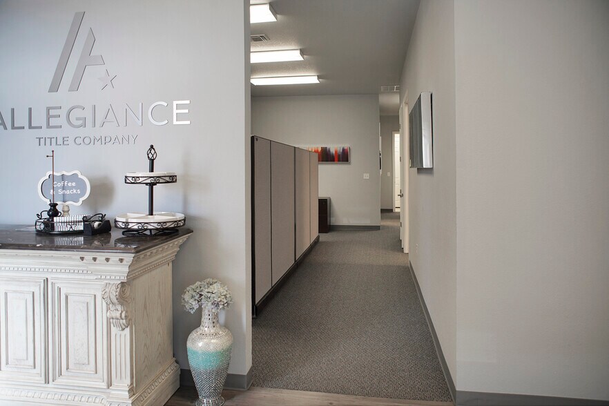 More Photos Of 3918 Telephone Rd, Lake Worth Medical For Lease