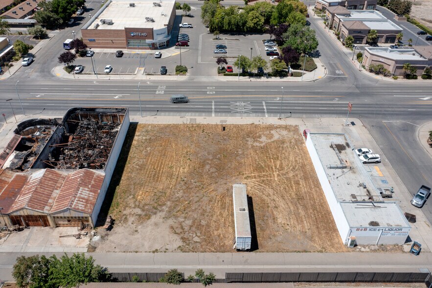 More Photos Of 41-47 Robertson Blvd, Chowchilla Land For Sale