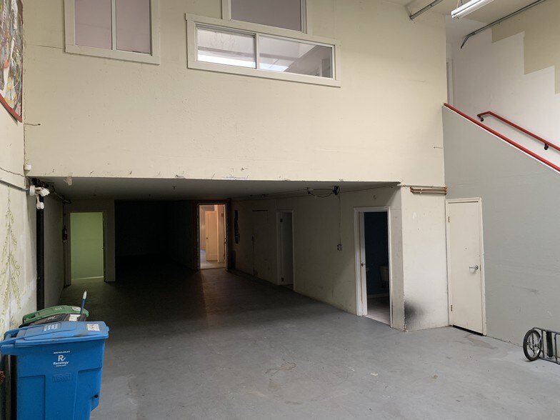 More Photos Of 870 Innes Ave, San Francisco Warehouse For Sale