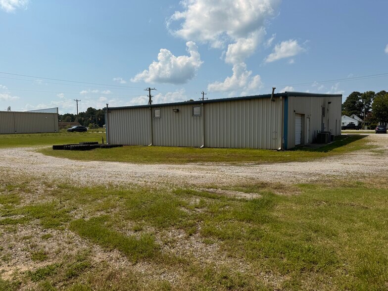 More Photos Of 1985 W Main St, Williamston Warehouse For Sale