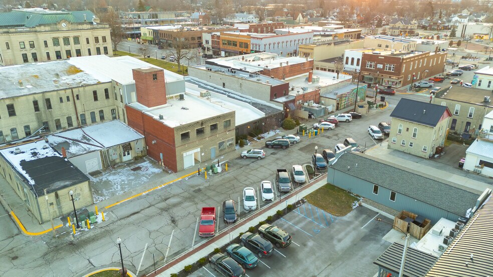 More Photos Of 130 E. 7th Street, Auburn Office For Sale