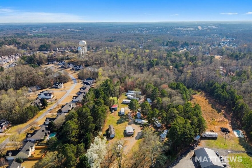 Primary Photo Of 8337 Highway 53, Braselton Manufactured Housing Mobile Home Park For Sale