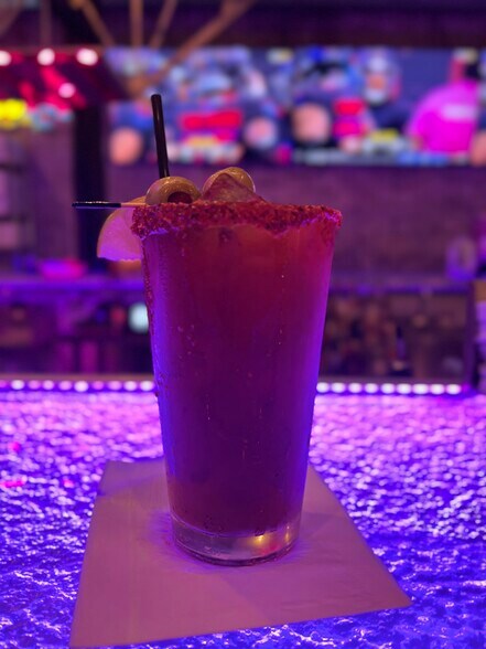 More Photos Of 326 N Chaparral St, Corpus Christi Freestanding For Sale