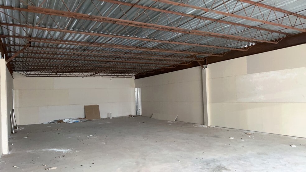 More Photos Of 1199 Nasa Pky, Houston Restaurant For Lease