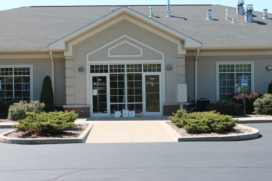 More Photos Of 3799 Commerce Ct, North Tonawanda Medical For Lease
