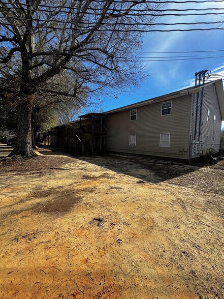 More Photos Of 221 County Road 3320, Brundidge Apartments For Sale