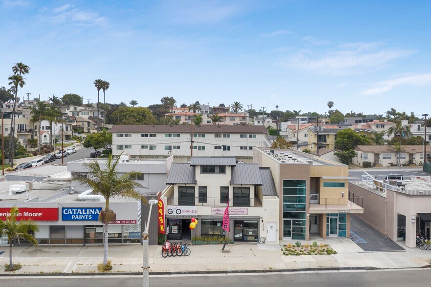More Photos Of 1010 S Pacific Coast Hwy, Redondo Beach Storefront Retail Office For Lease