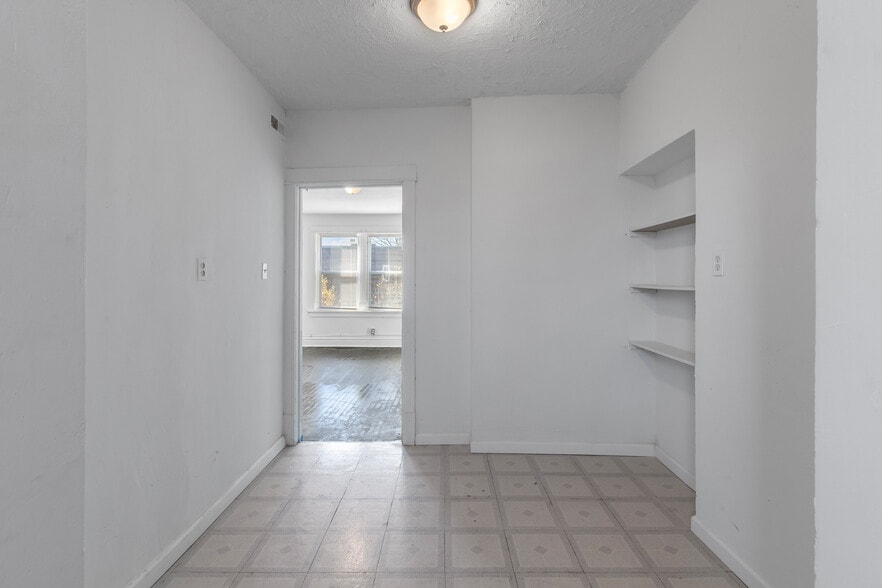 More Photos Of 4981 Rosalie St, Saint Louis Apartments For Sale