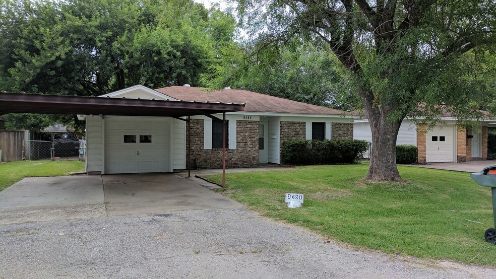 More Photos Of 3560 Delaware St, Beaumont Medical For Sale