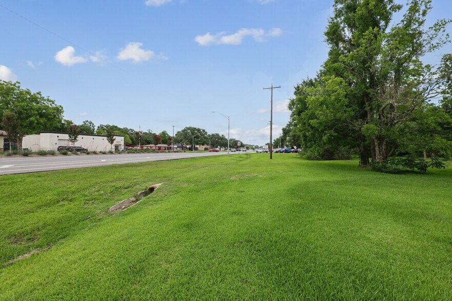 More Photos Of 508 Wakefield Dr, League City Land For Sale