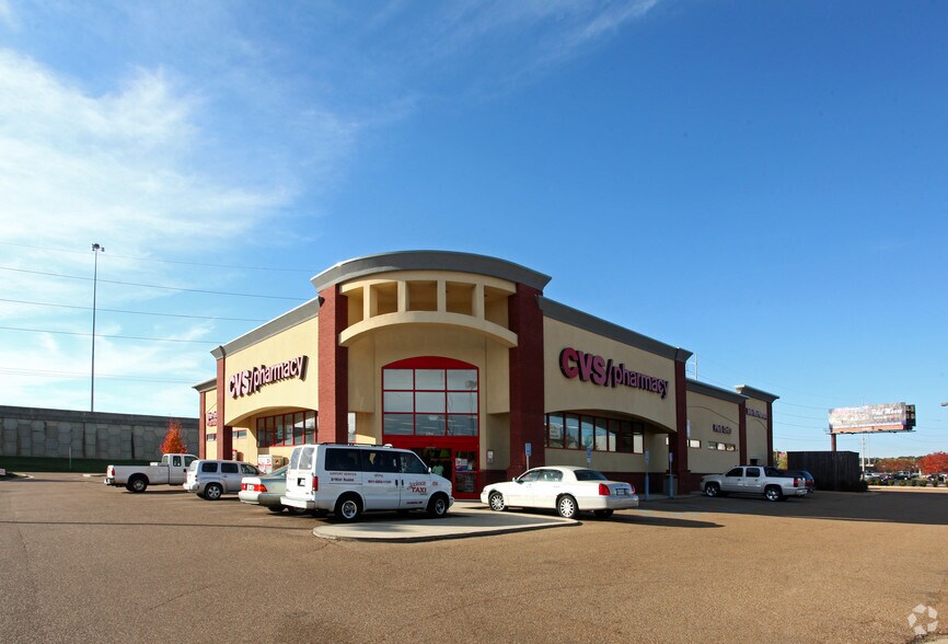 More Photos Of 5070 Interstate 55 N, Jackson Unknown For Lease