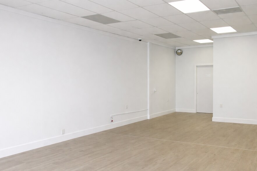More Photos Of 600 E Altamonte Dr, Altamonte Springs Unknown For Lease