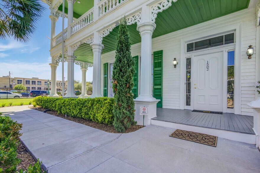 More Photos Of 1502 Market St, Galveston Hospitality For Sale