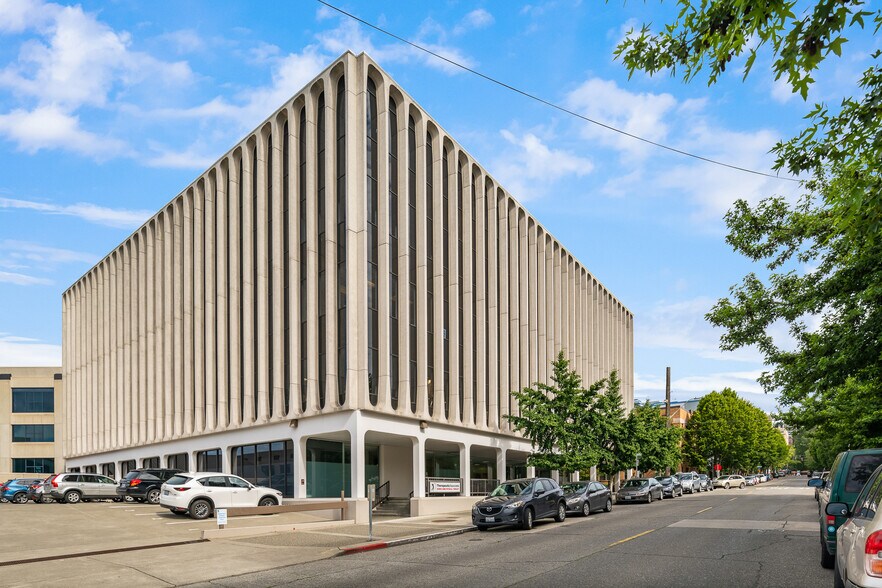 More Photos Of 100 W Harrison St, Seattle Office For Lease