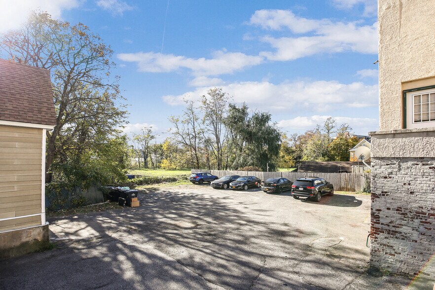 More Photos Of , Mount Vernon Multifamily For Sale