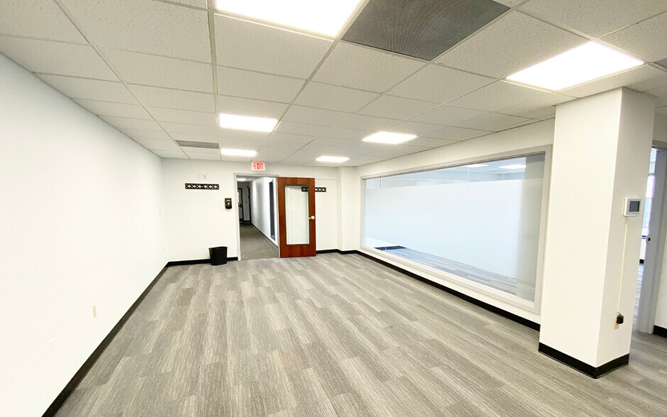 More Photos Of 225 Market St, Harrisburg Office For Lease