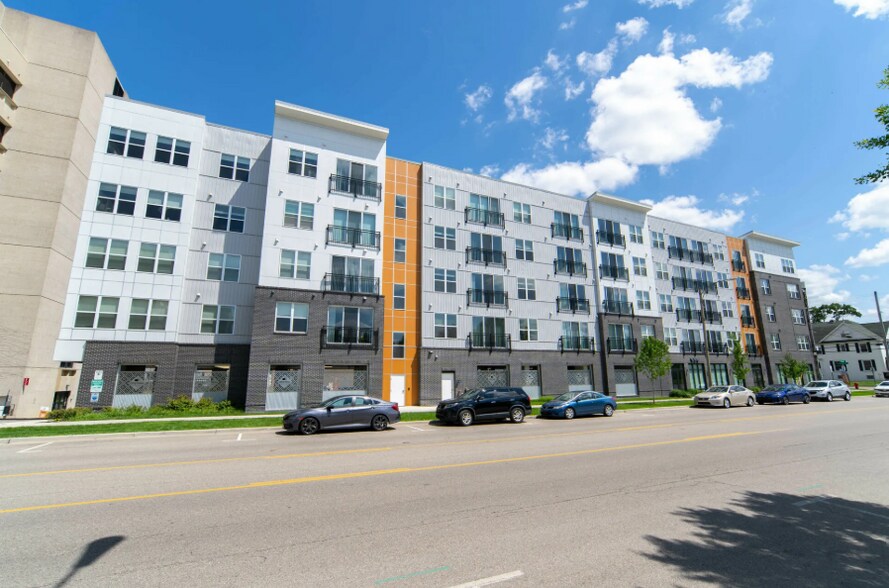 More Photos Of 501 S Capitol Ave, Lansing Office For Sale